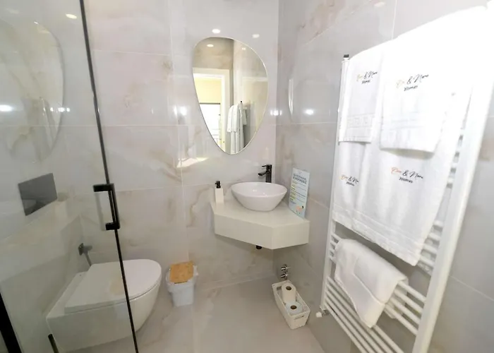 Oro Nero Arte - Luxury With Terrace Назаре